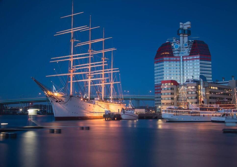 Husbaten Vega 2 Goeteborg City Exterior foto